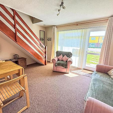 Lovely 4 Berth Chalet To Hire In Hemsby Nearby The Beach Ref 18177B Exteriör bild