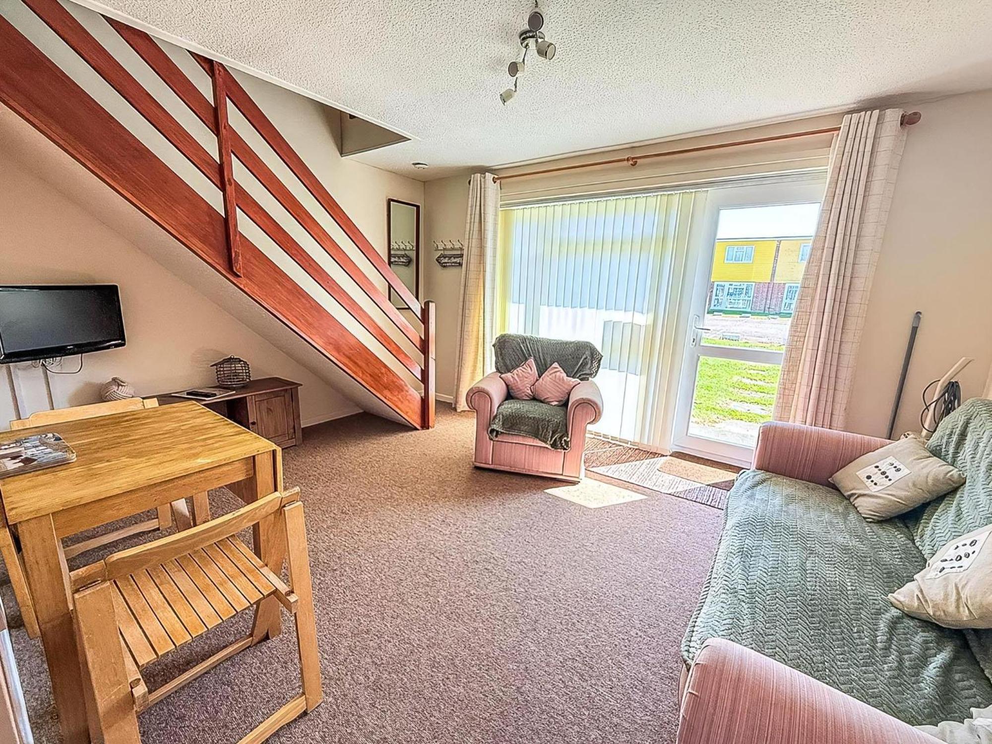 Lovely 4 Berth Chalet To Hire In Hemsby Nearby The Beach Ref 18177B Exteriör bild